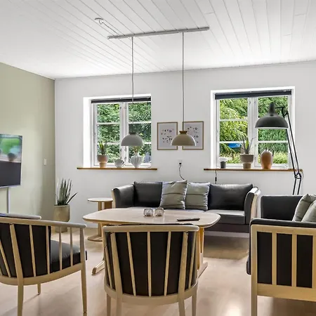 Falka - 30km From The Sea By Interhome *