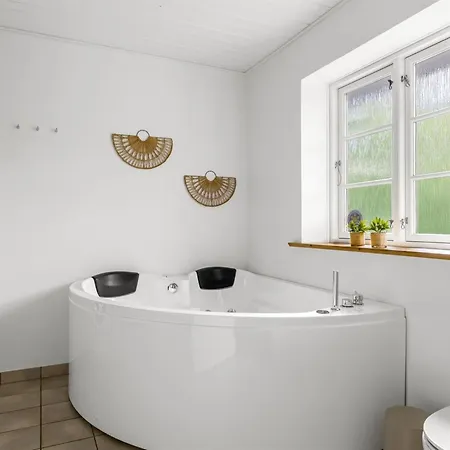 Falka - 30km From The Sea By Interhome *